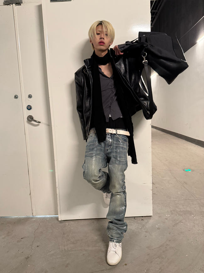 Ice Blue Crack Washed Flared Denim Jeans Hover Image