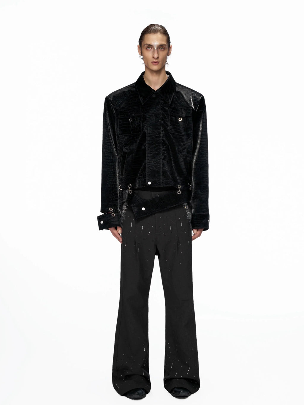【25s Aug.】Metal-Panel Cropped Croc Leather Jacket