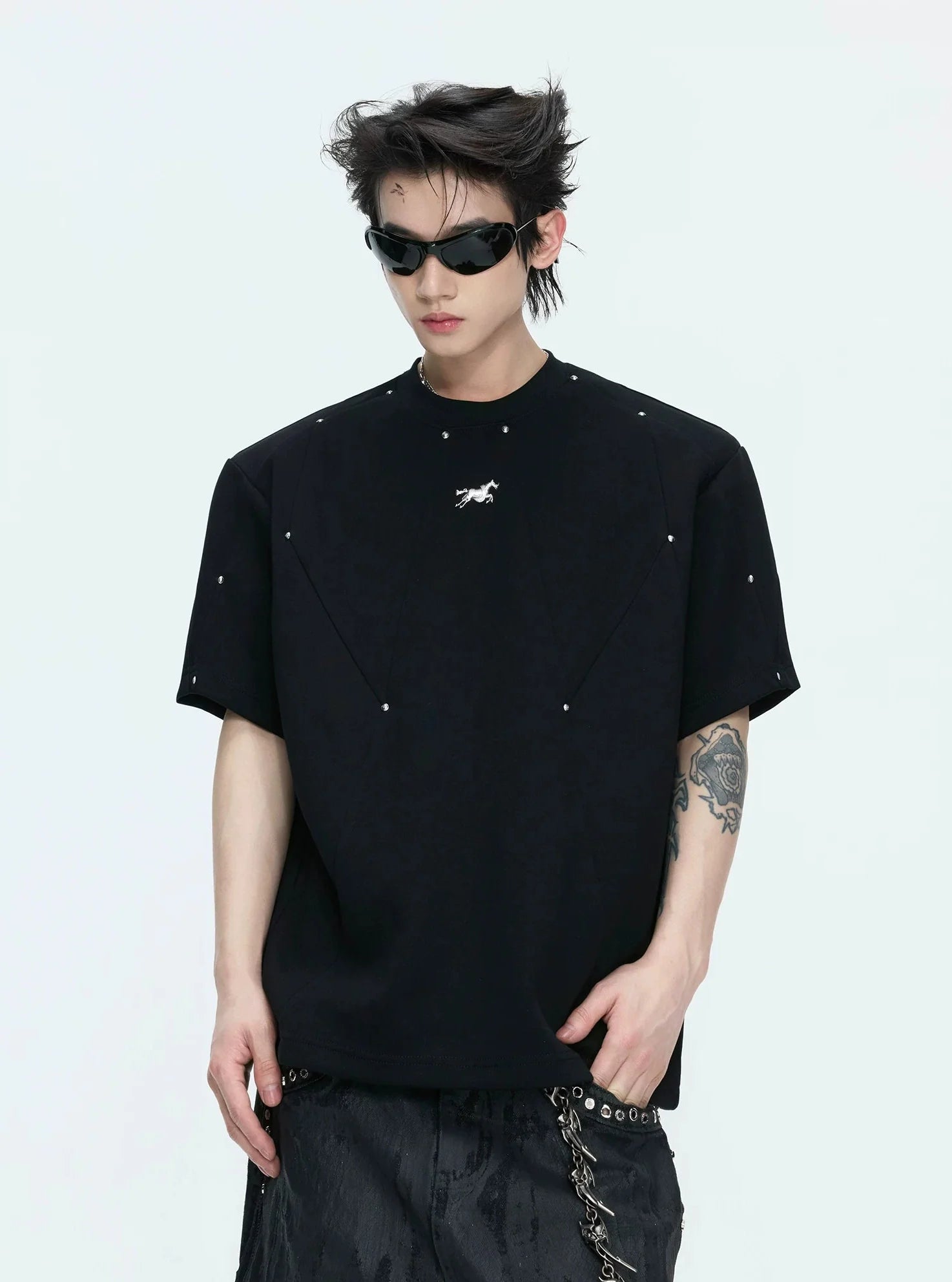 【26s May】Studded Deconstructed Boxy Shoulder Tee