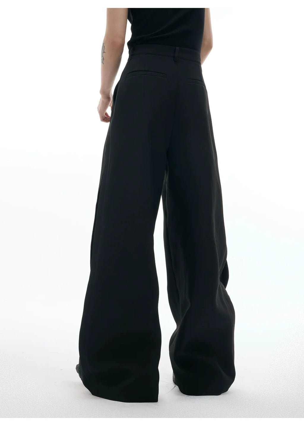 【25s Jun.】Palace Embroidery Pattern Trousers