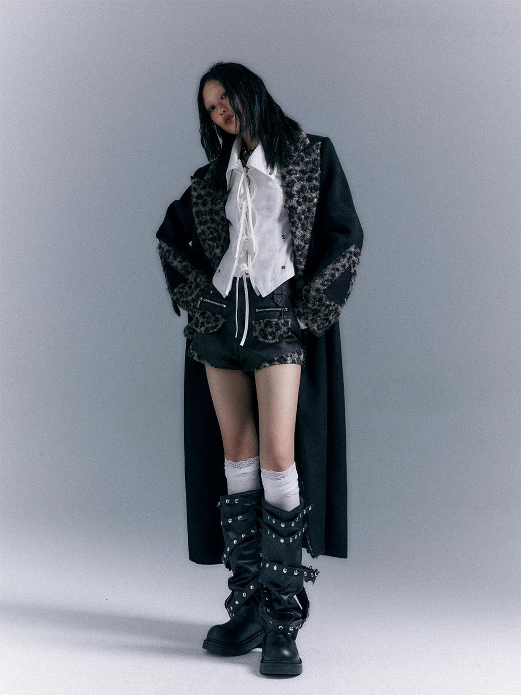 Shoulder pad coat jacket