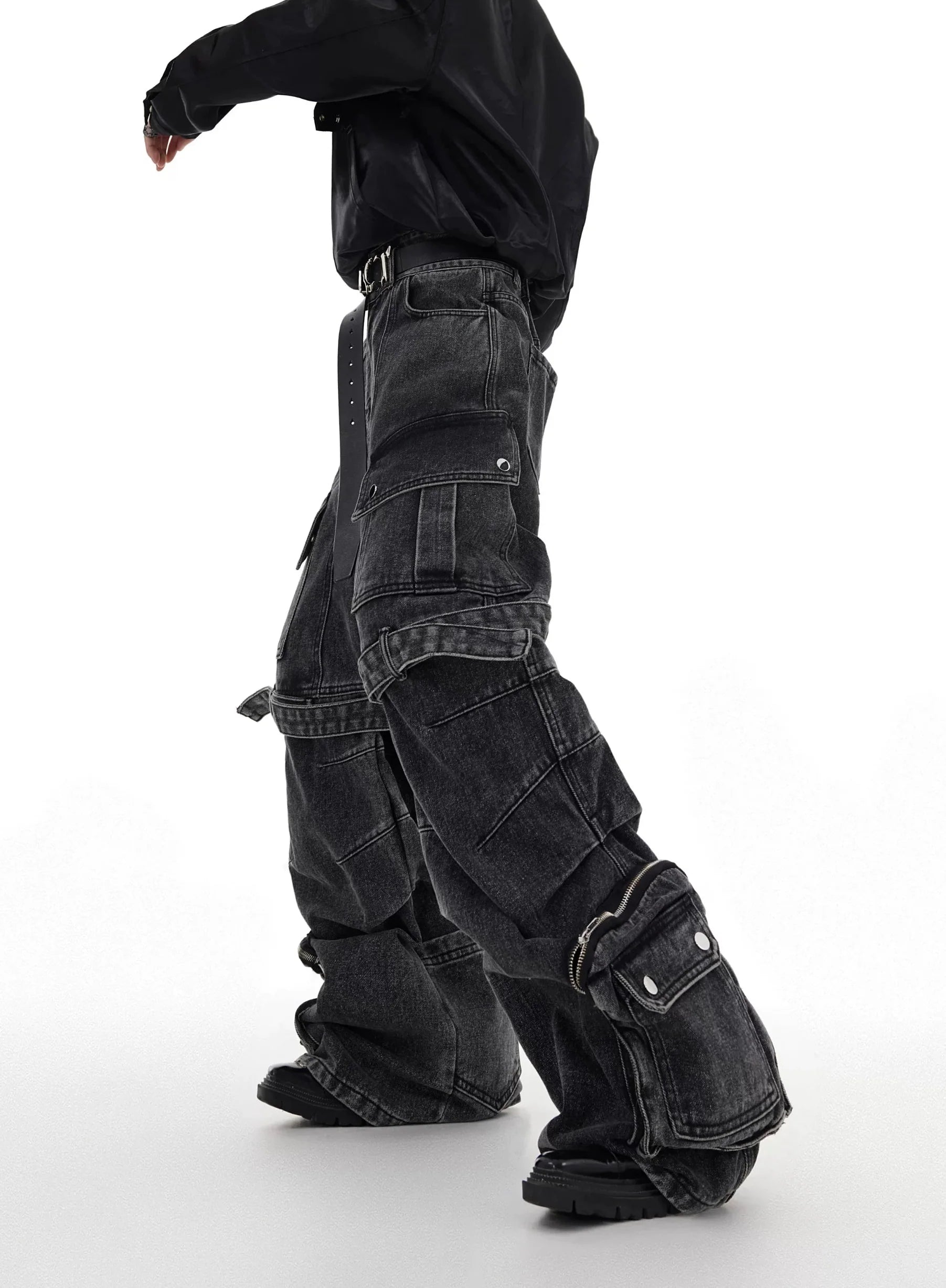 【26s Feb.】Deconstructed Cargo Wide-Leg Denim