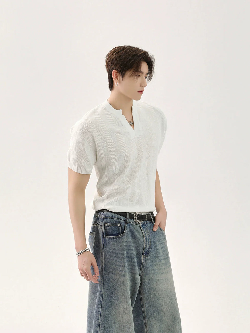 【25s Jun.】Solid Knit V-Neck Relaxed T-Shirt