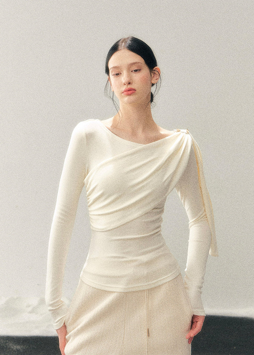 Windlight Drape Top