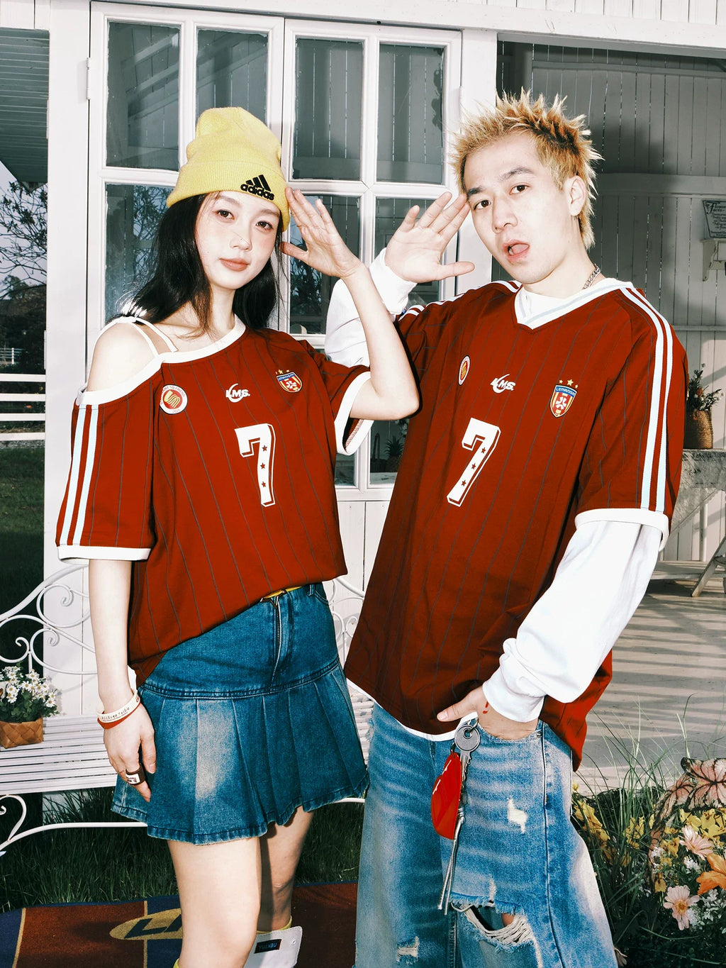 Contrast V-Neck Sports Jersey Tee