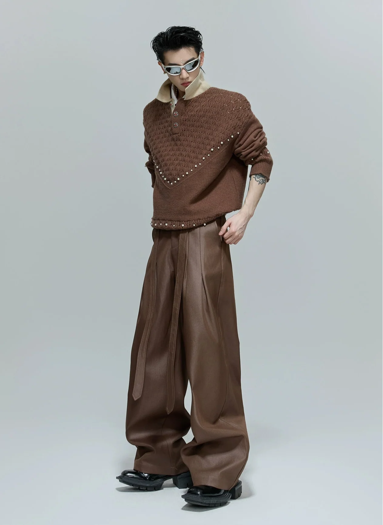 【25s Oct.】High-rise Smooth Fabric Pleated Trousers