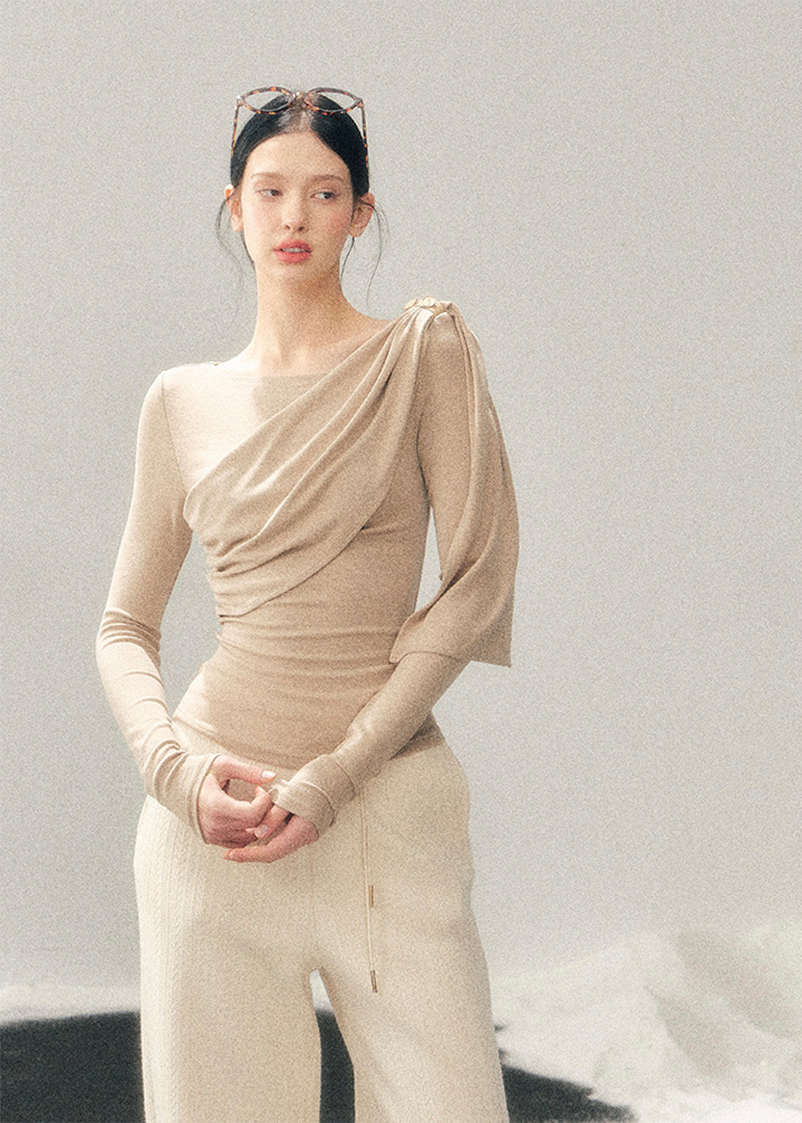 Windlight Drape Top