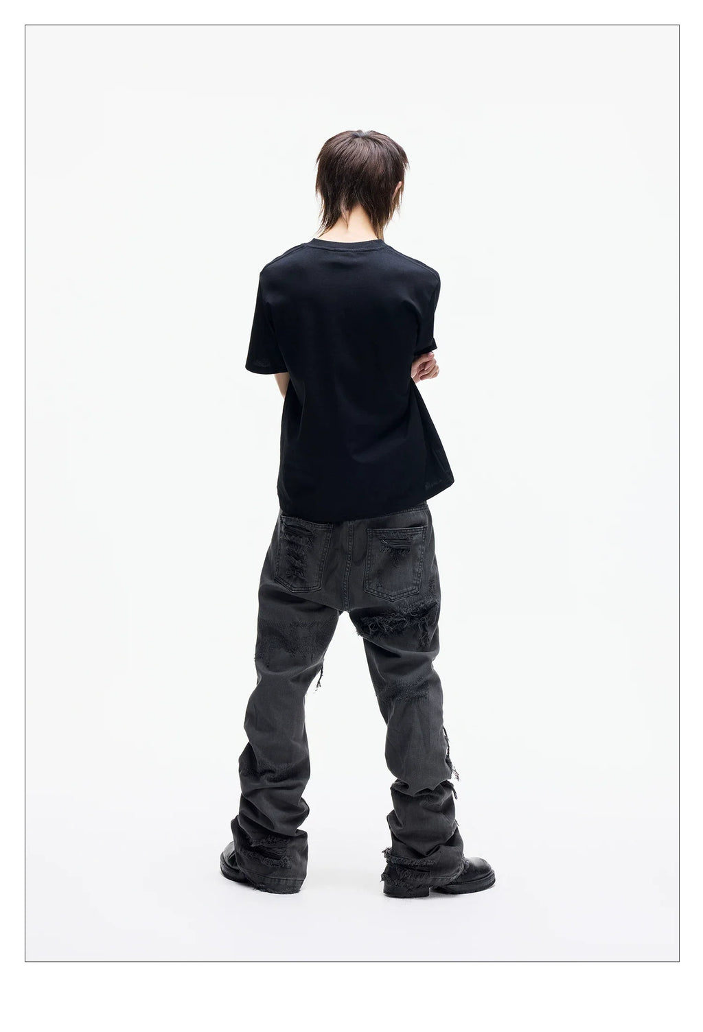 Distressed Raw Hem Slim Straight Jeans