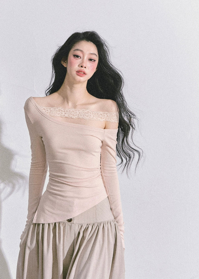 Parisien Asymmetry Lace Blouse