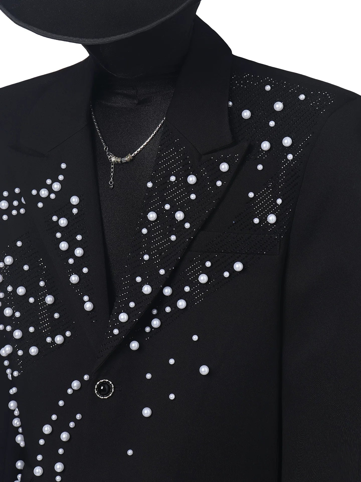 【26s May.】Pearl Embellished Heavy Detail Black Blazer