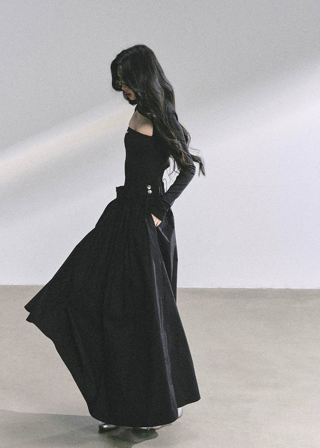 Chic Noir Slim Maxi