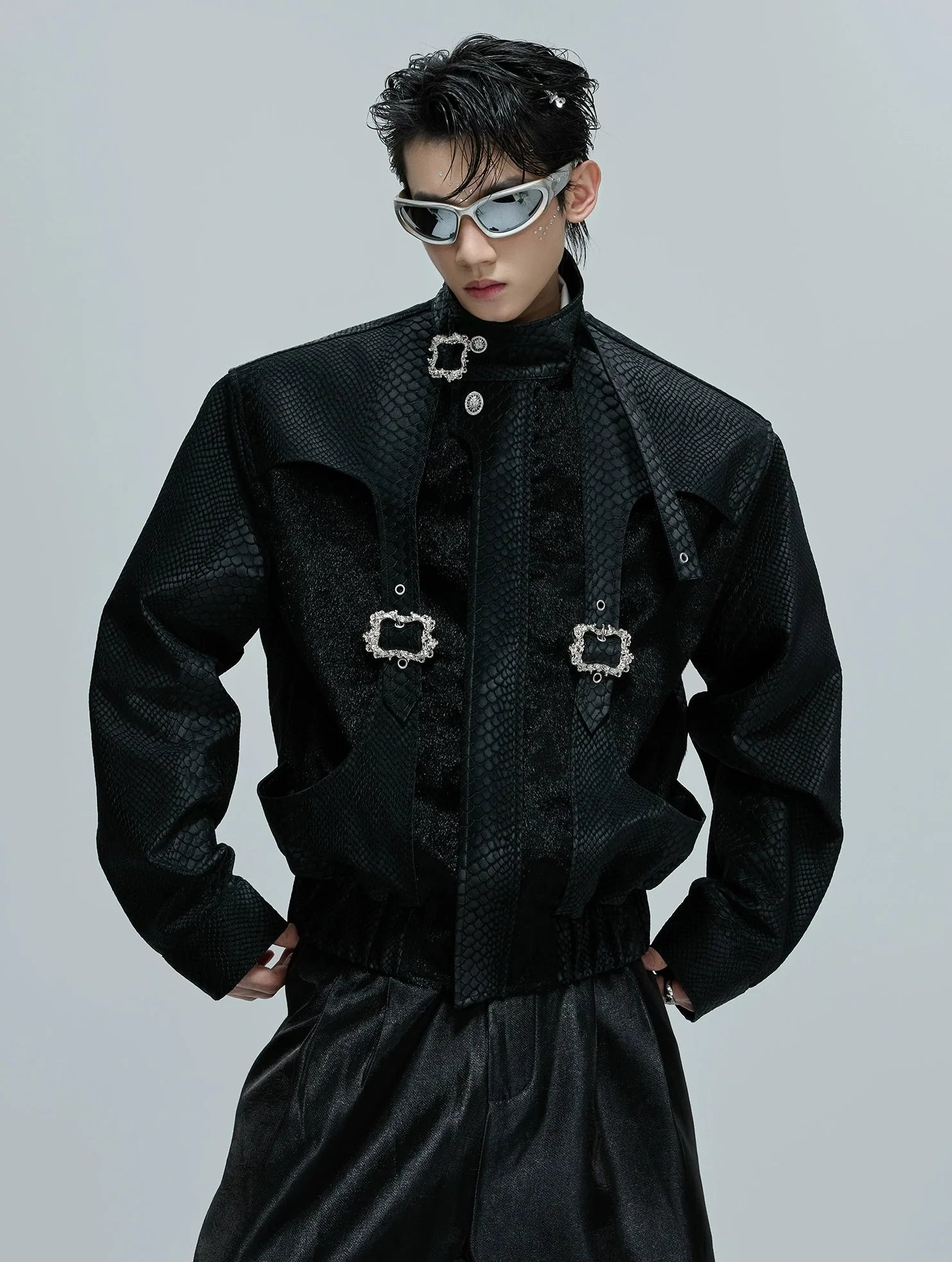 【25s Nov.】Crocodile-print Scale Cropped Leather Jacket