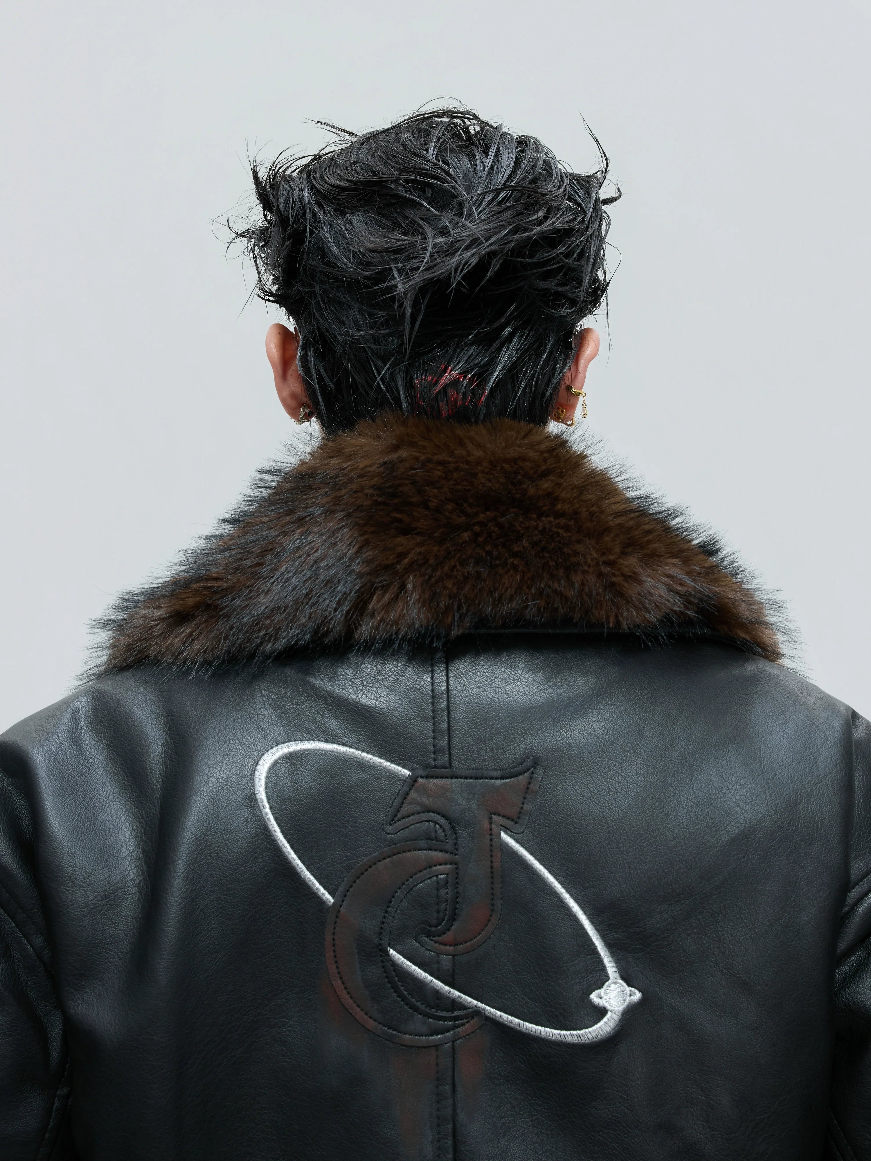 【25s Nov.】Distressed Embossed Detachable Fur Collar Thickened Cotton Coat