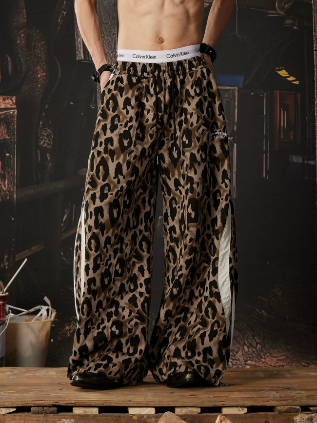Leopard Panel Curved Wide-Leg Pants Main Image