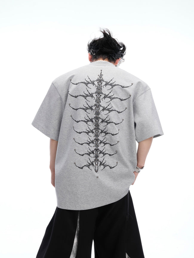 【25s Apr.】Heavy Rivet Spine Embroidered T-shirt Main Image