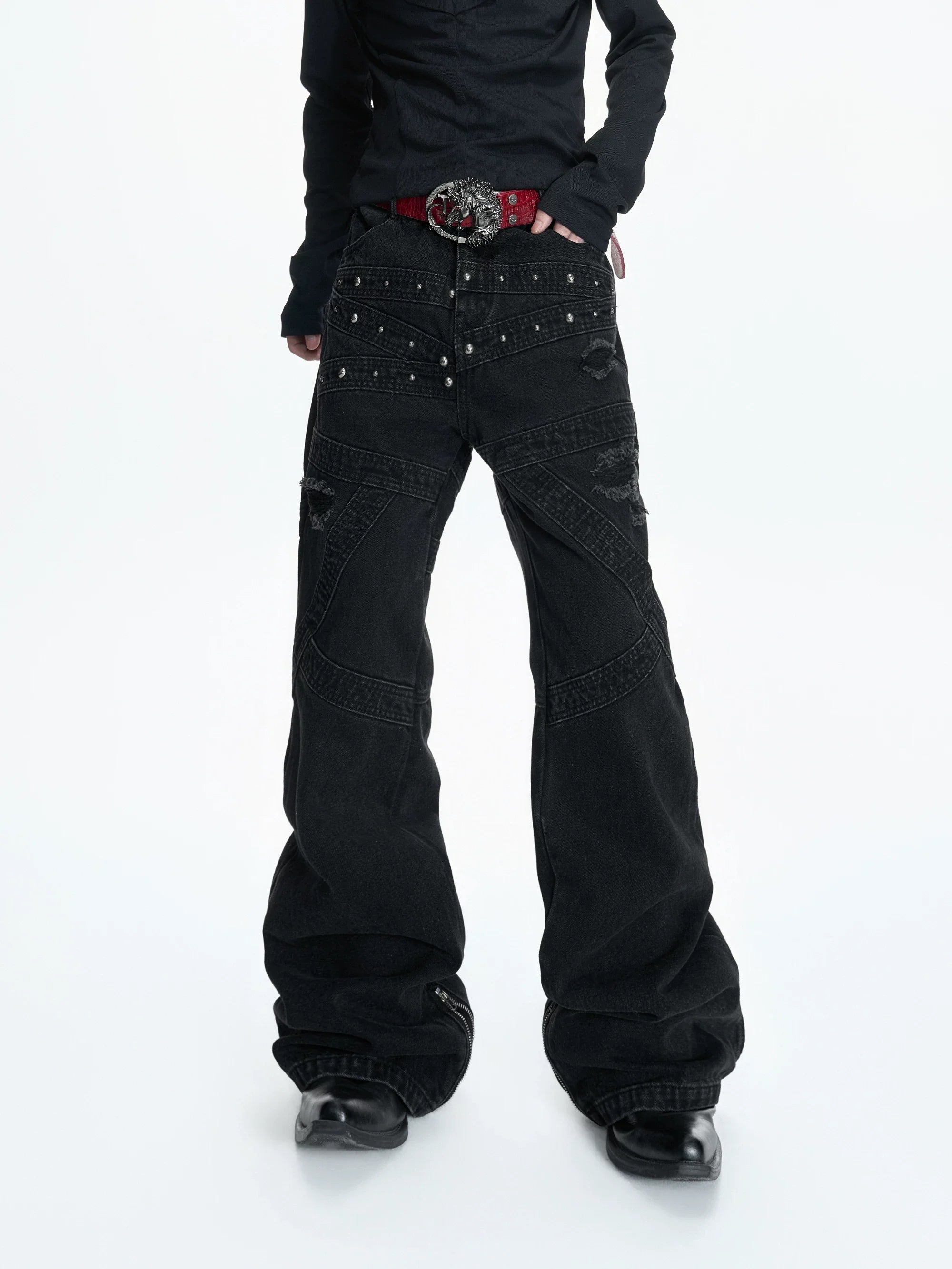 【26s Mar.】Studded Washed Curved Denim Pants
