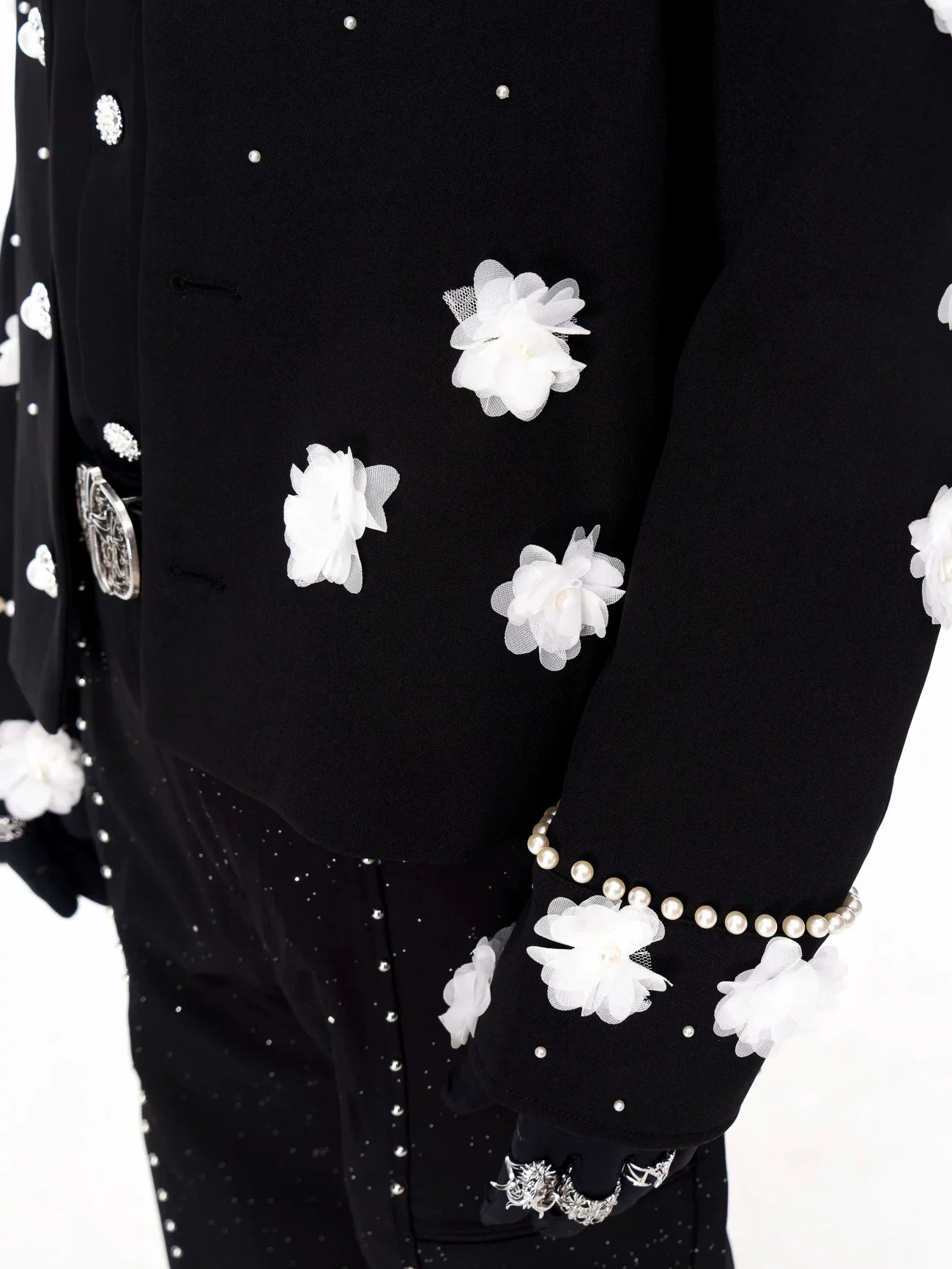 【26s Feb.】Couture 3D Floral Structured Shoulder Cropped Jacket / Pants