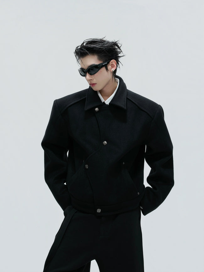 【25s Nov.】Elegant and Luxurious Uniquely Designed Coat Hover Image