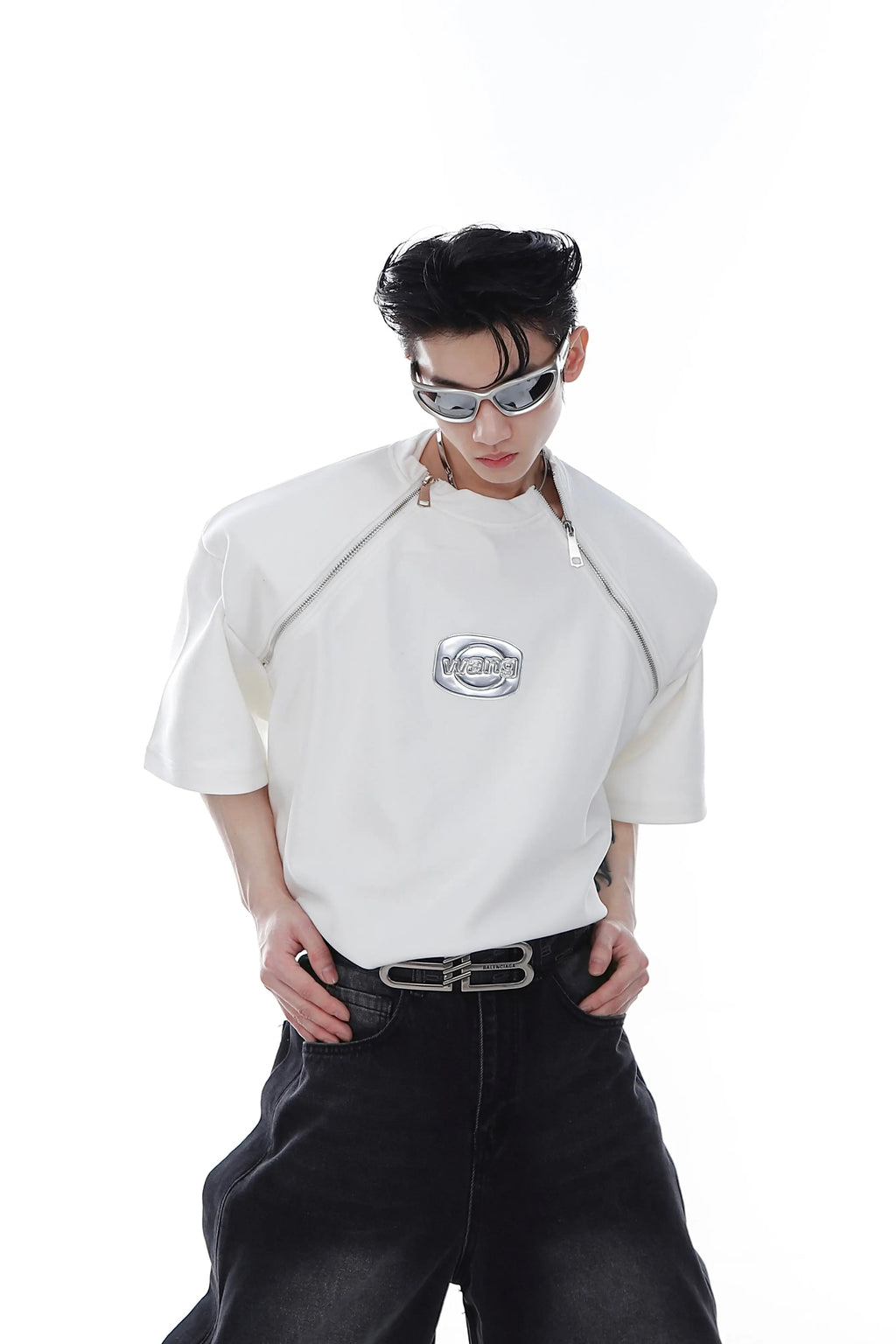 【25s Apr.】Shoulder Pad Round Neck T-shirt with Zipped