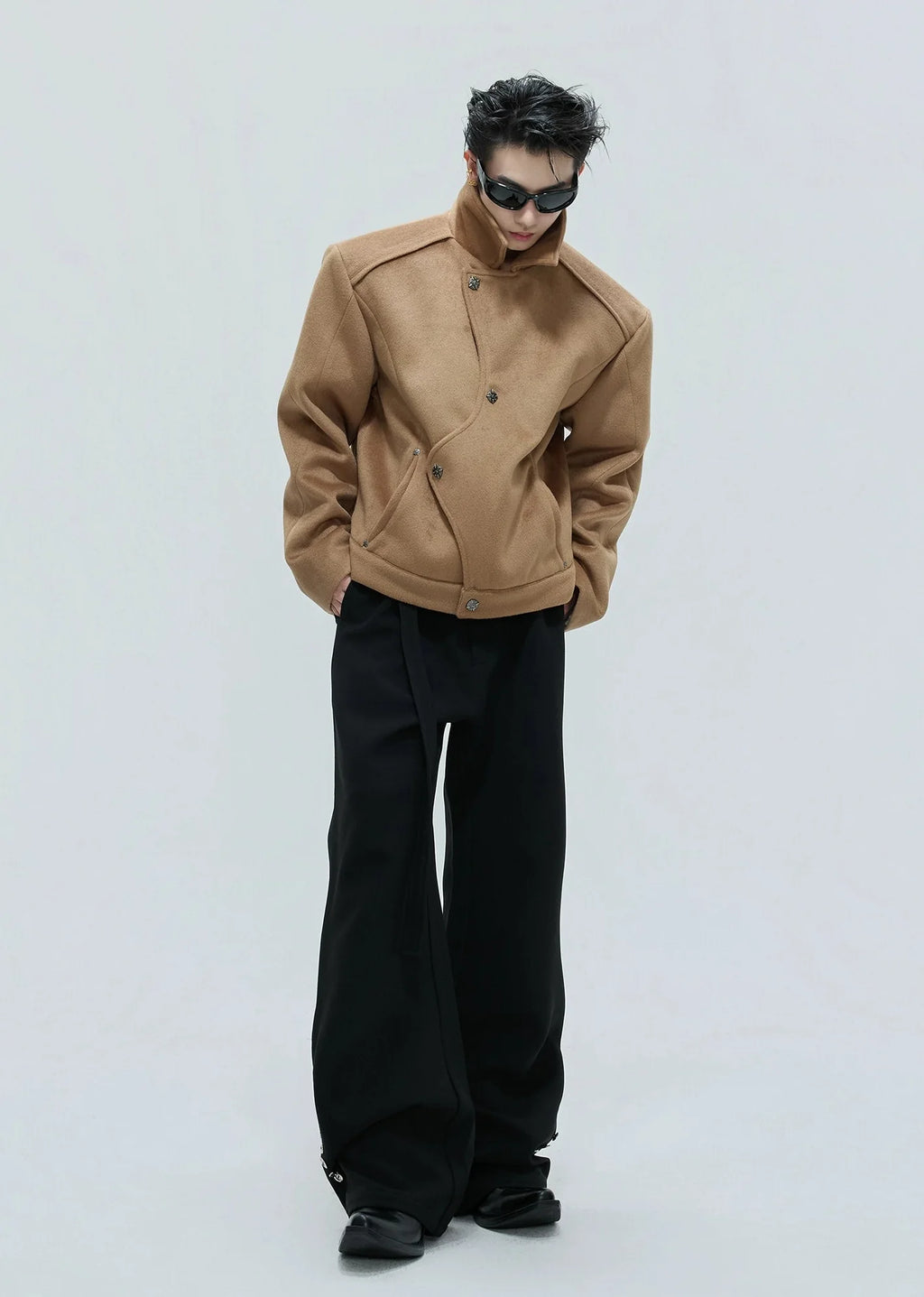 【25s Nov.】Elegant and Luxurious Uniquely Designed Coat