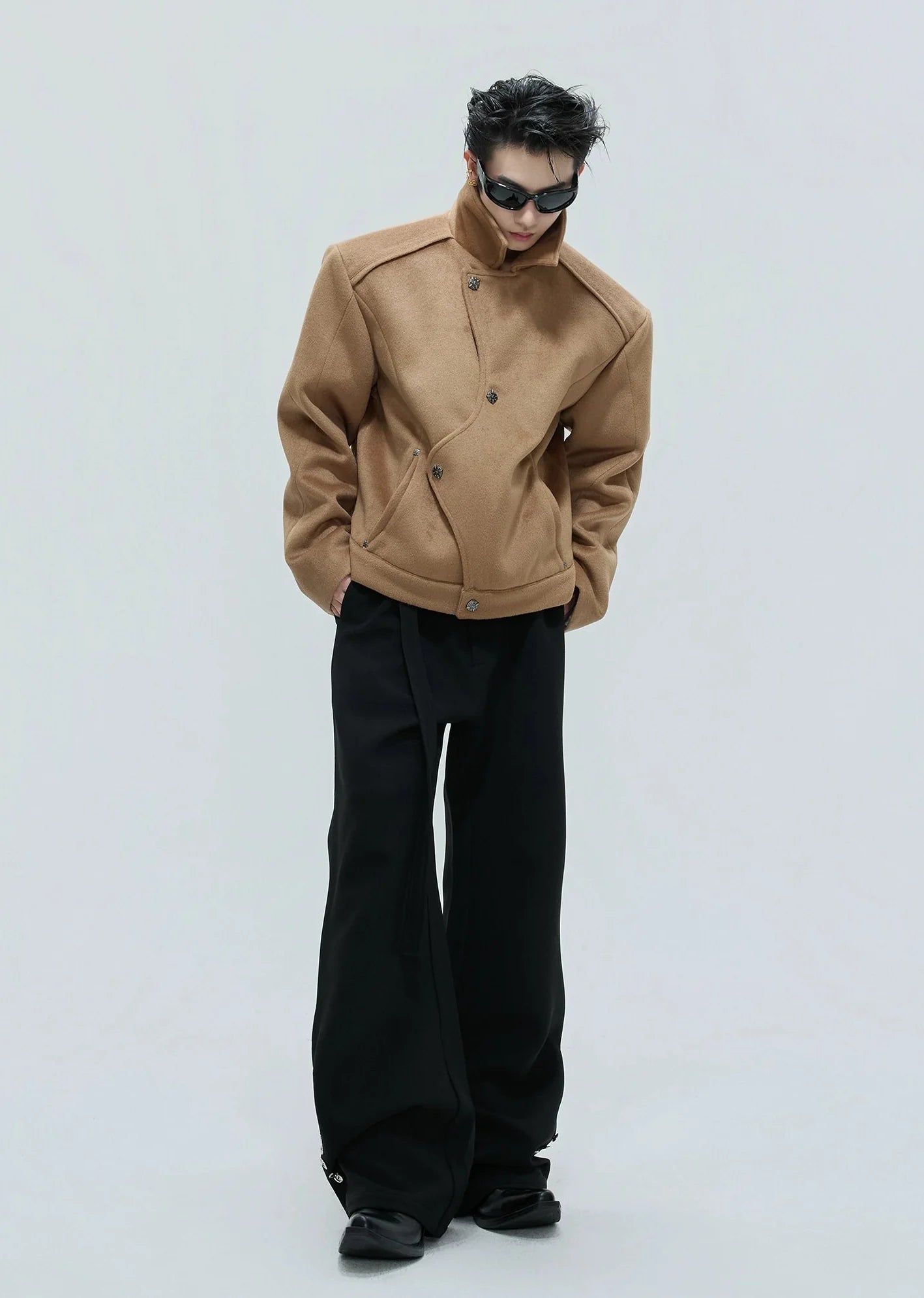 【25s Nov.】Elegant and Luxurious Uniquely Designed Coat