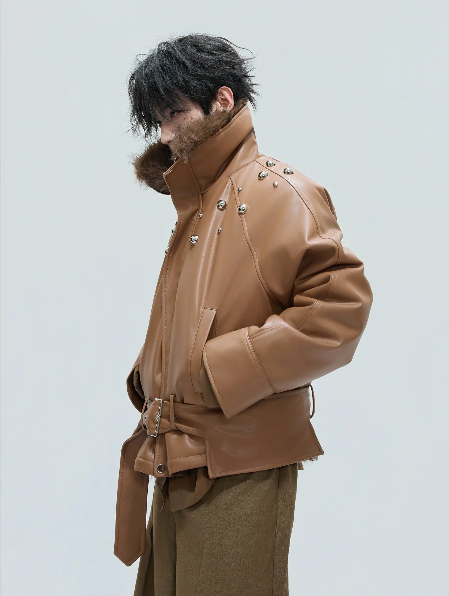 【25s Nov.】Riveted Faux Wolf Fur Collar Thickened Cotton Coat