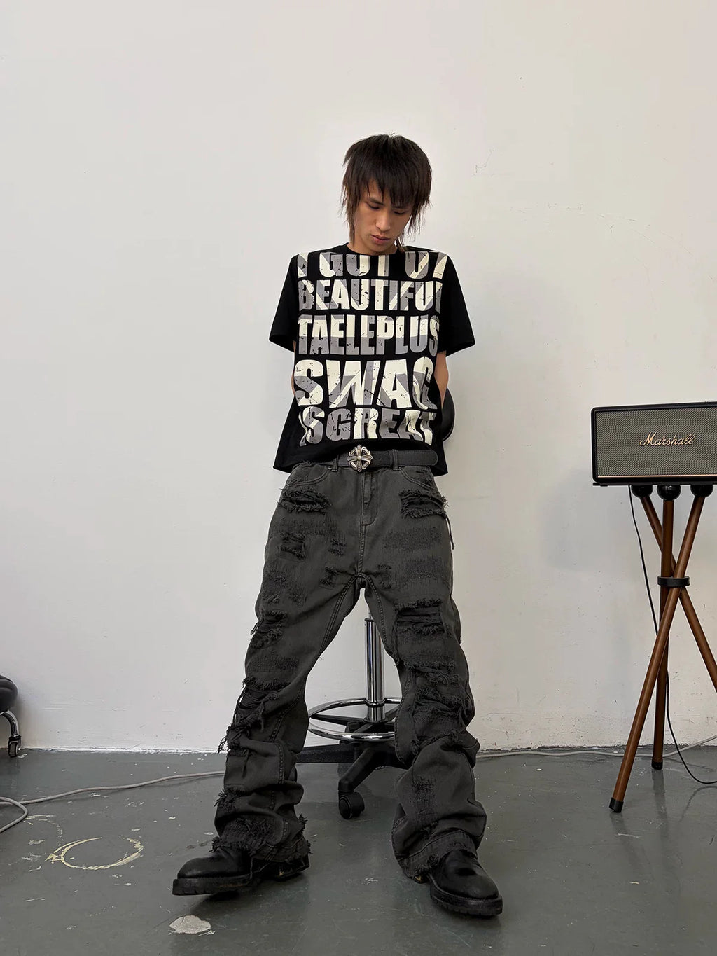 Distressed Raw Hem Slim Straight Jeans