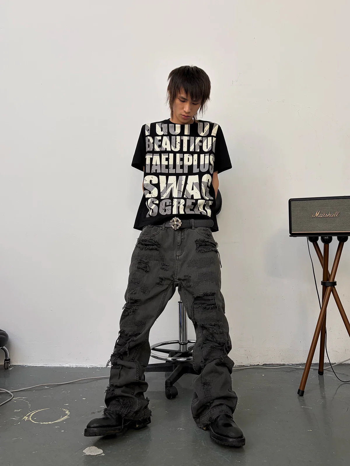 Distressed Raw Hem Slim Straight Jeans