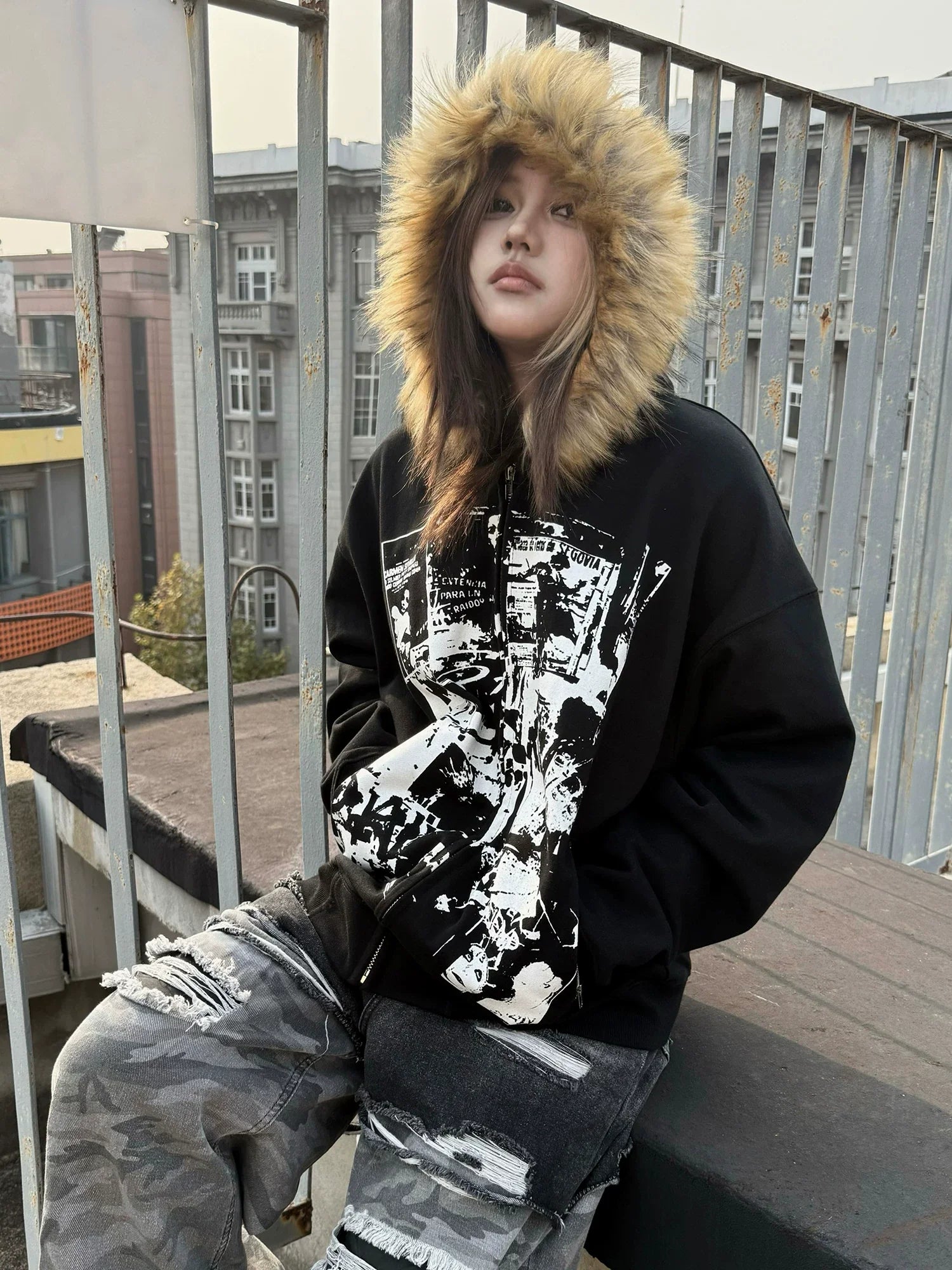 【26s Jan.】Vintage Printed Fur-Trim Zip-Up Hoodie Jacket