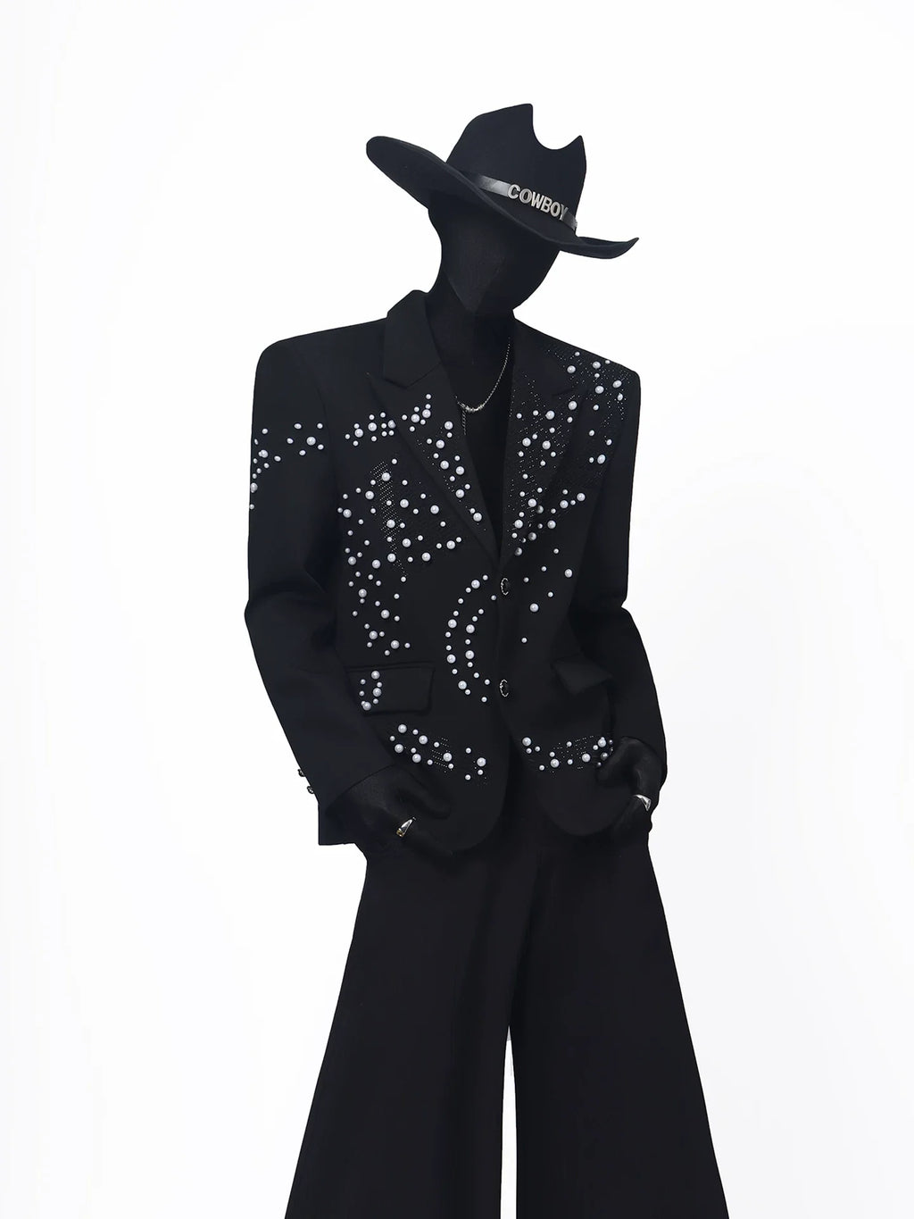 【26s May.】Pearl Embellished Heavy Detail Black Blazer