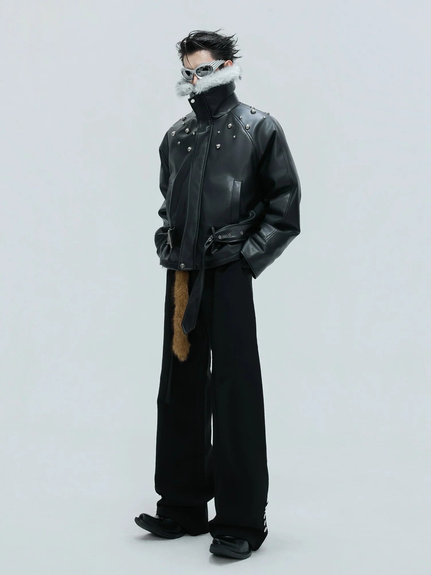 【25s Nov.】Riveted Faux Wolf Fur Collar Thickened Cotton Coat