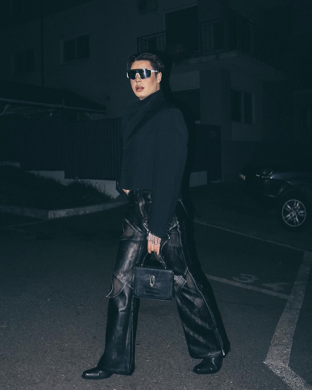 【23s November.】Distressed Faded Leather Trousers