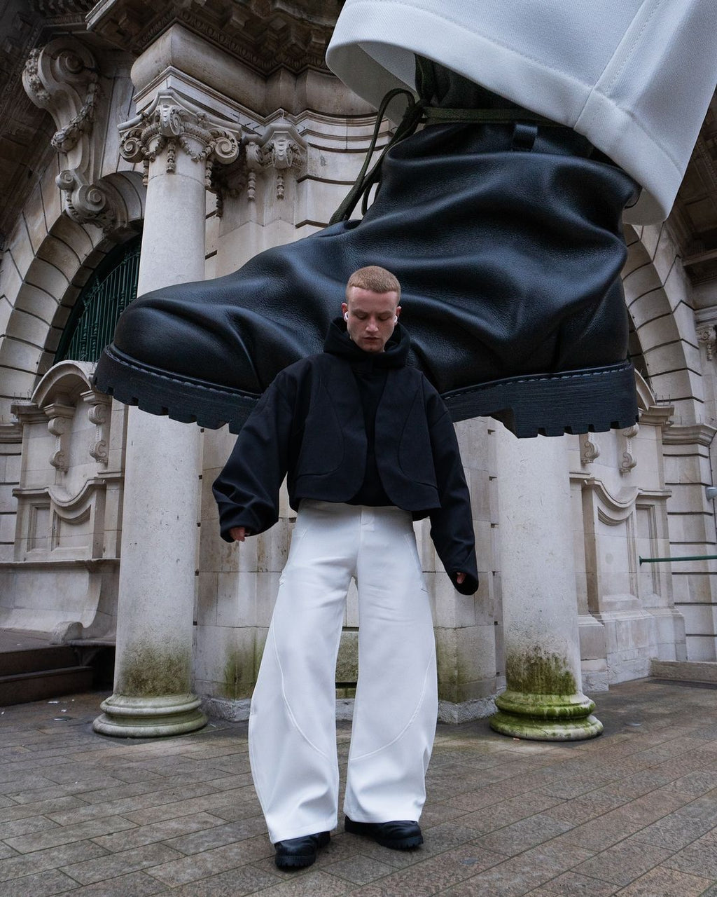 【24s Nov.】High-Waist Flared Trousers