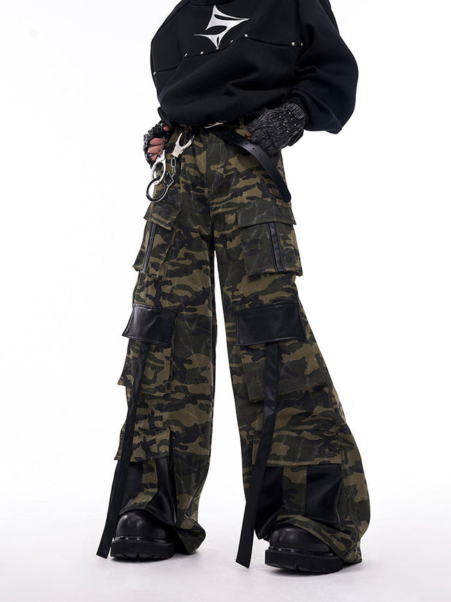 【25s Jan.】Vintage Camouflage Cargo Pants Hover Image