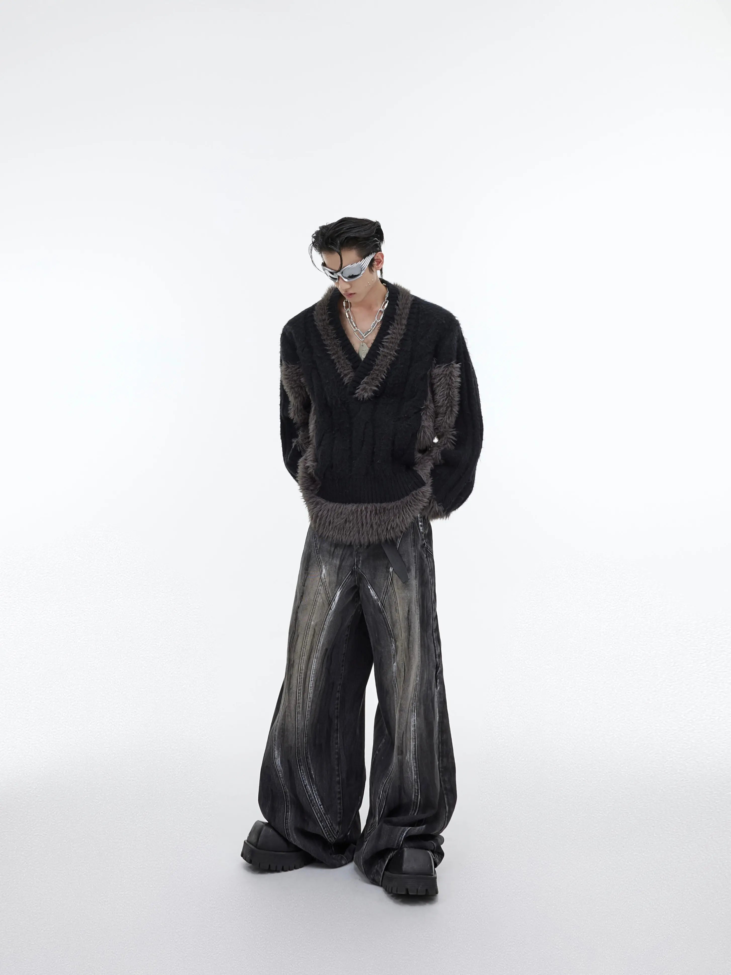 【23s September.】Plush V-neck Loose Sweater
