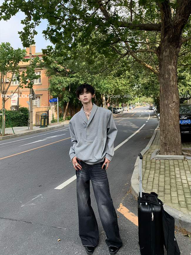 【24s Oct.】Metallic Shoulder Sweatshirt Hover Image